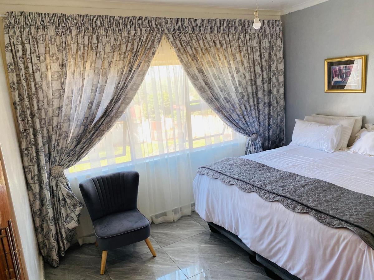 River Valley Guest House Butterworth Bagian luar foto